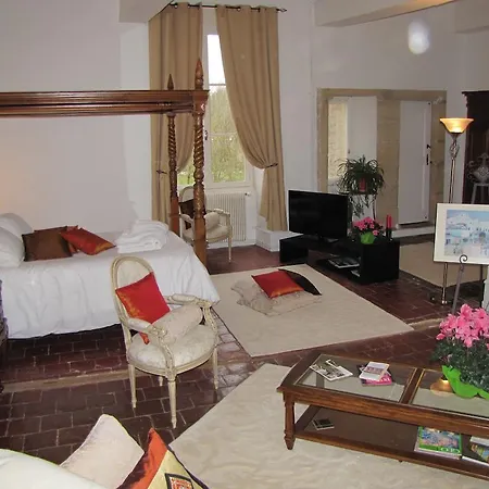 Bed & Breakfast Chateau De Tigny