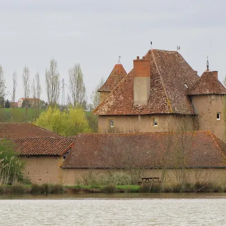 Bed & Breakfast Chateau De Tigny